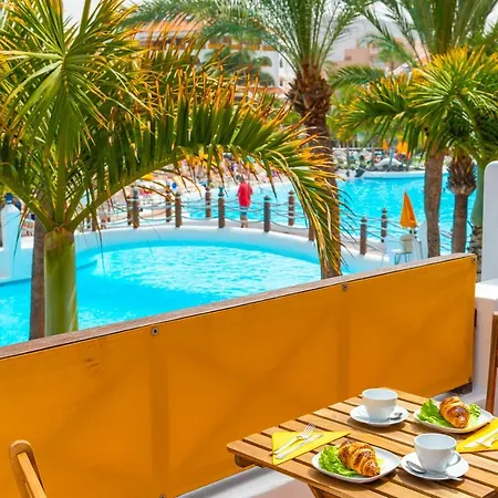Fantastic Townhouse In The Centre Of Americas * Playa de las Americas (Tenerife)