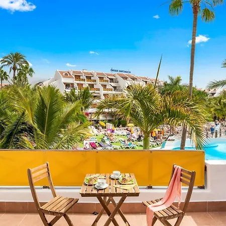 Fantastic Townhouse In The Centre Of Americas * Playa de las Americas (Tenerife)